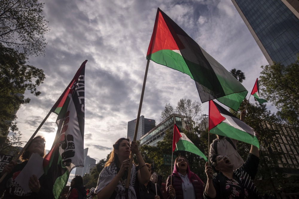 Rally in solidarity with Palestinian people in Mexico