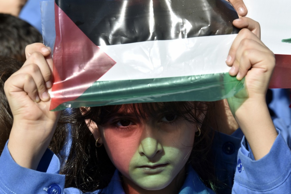 Protests in solidarity with the Palestinian children in Beirut