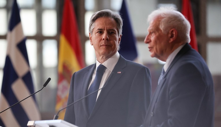 Блинкен и БОрел