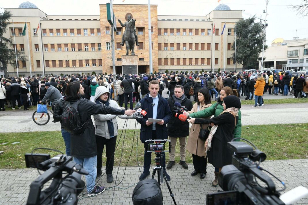sakam da rabotam izjava protest
