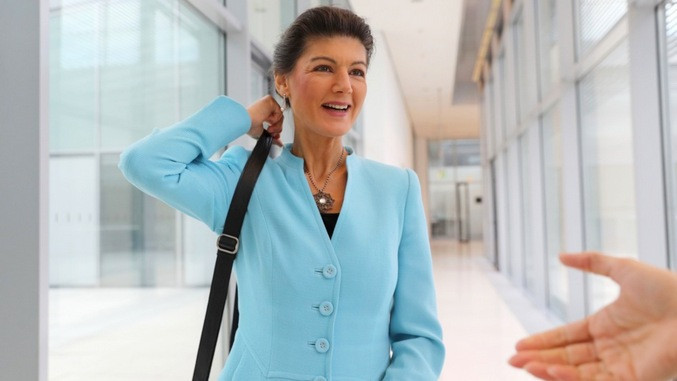 Сара Вагенкнехт