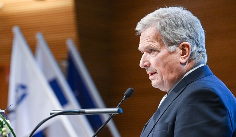 Саули Ниинисто Финска