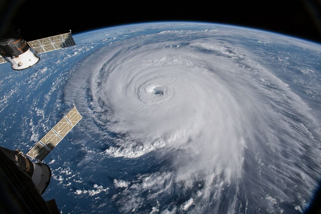 1280px-Dramatic_Views_of_Hurricane_Florence_from_the_International_Space_Station_From_9_12_(42828603210)