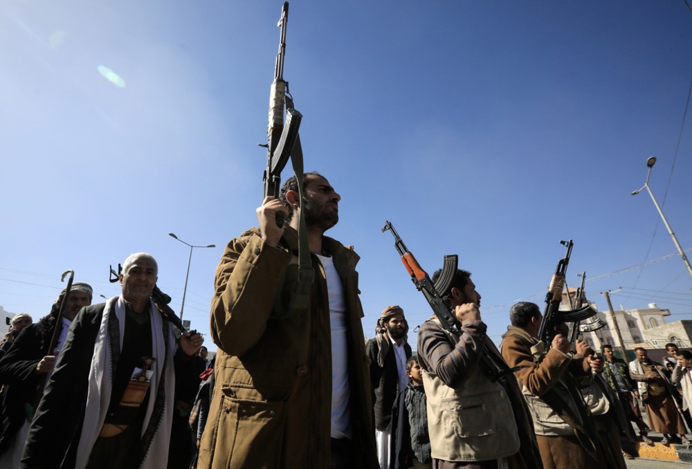 Houthis mobilize more fighters amid escalating attacks on Red Sea shipping