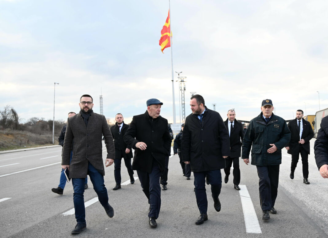 Toskovski so policajci na Tabanovce