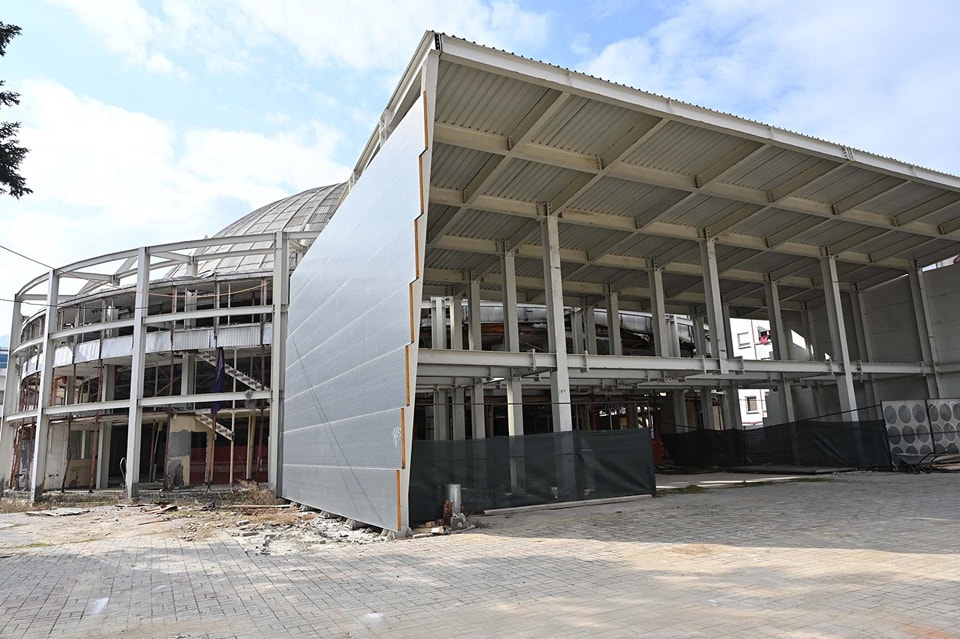 Univerzalna se gradi 2.24