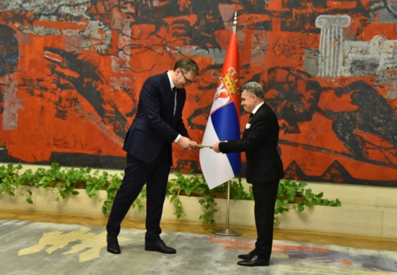 Vucic tupancevski palata akreditivi