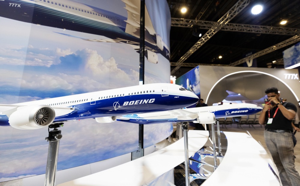 First day of Singapore Airshow