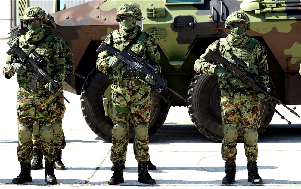 Serbia military exercise