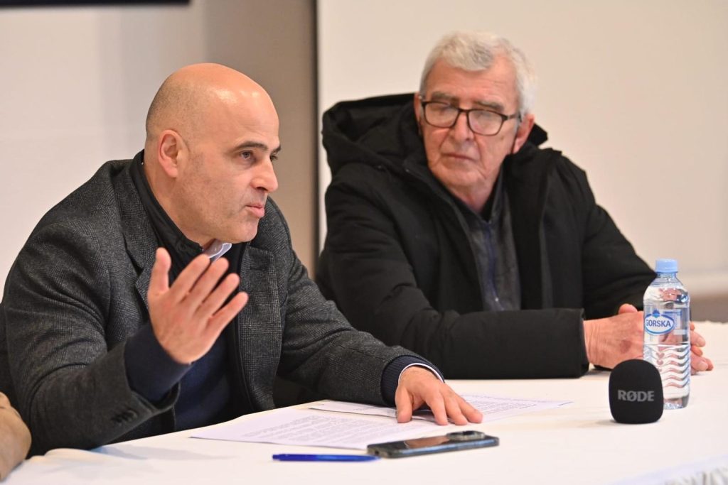 kovacevski so enizoner