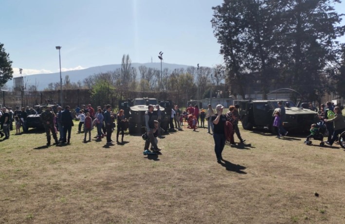 otvoren den na ARV voen stadion