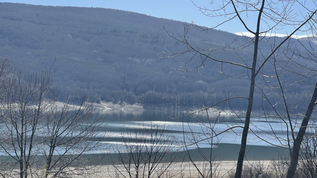 sonce esen mavrovo