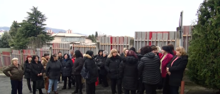 tekstilni rabotnicki kavadarci protest