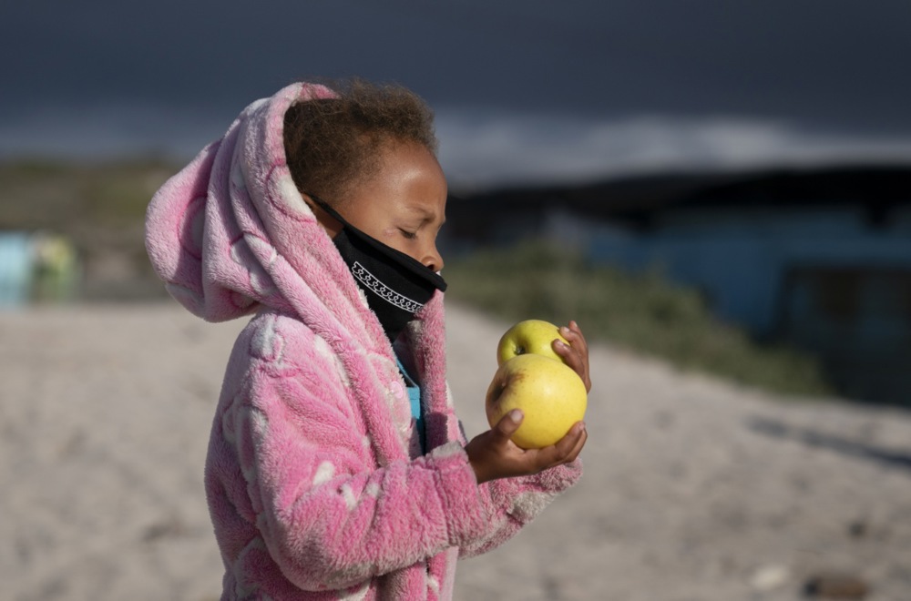 9 Miles Project Covid-19 community support programme photo set