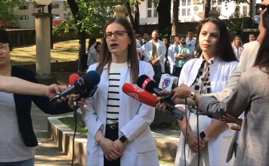 privatni specijalizanti strajk