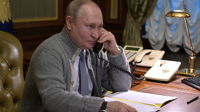 Путин на телефон