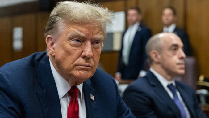 Трамп во суд