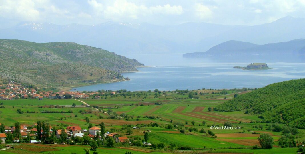 Prespa Pustec panorama2