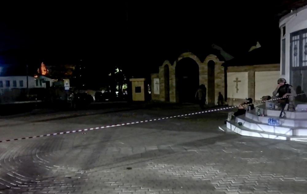 At least 15 Police officers and several people killed in attacks in Dagestan