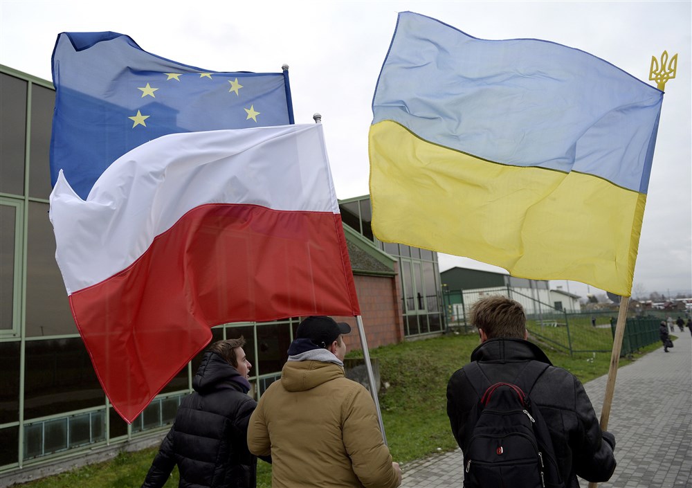 Living chain in support for Ukrainians