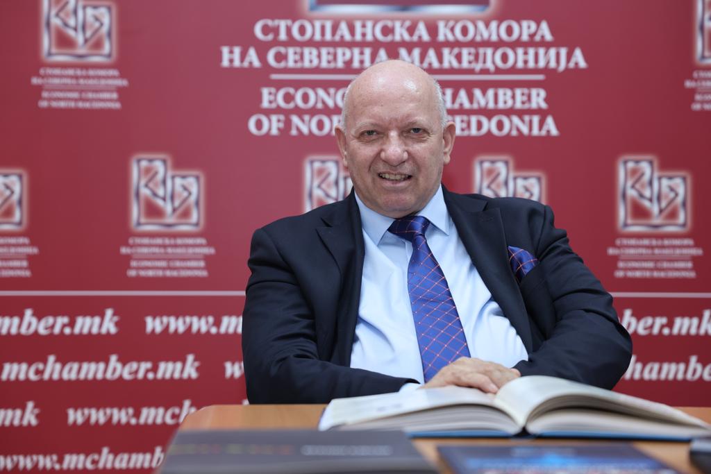 Branko Azeski, pretsedatel na SKSM