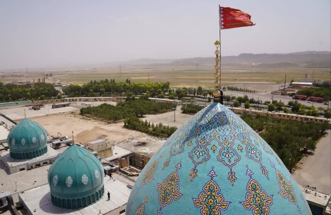 џамија црвено знаме