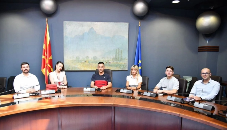 mecinovic studentsko sobranie na ukim