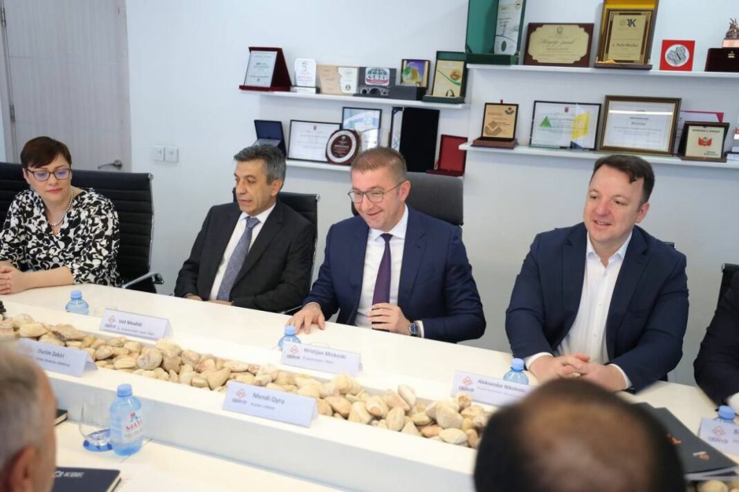 micko izet nikoloski