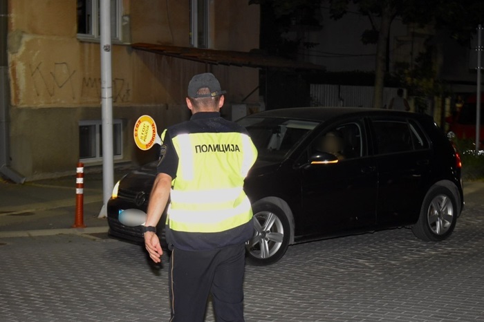 policija kontrola noke
