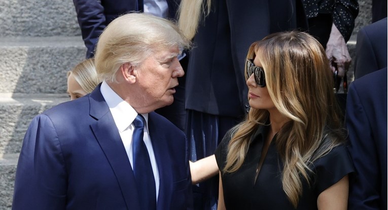 Трамп и Меланија