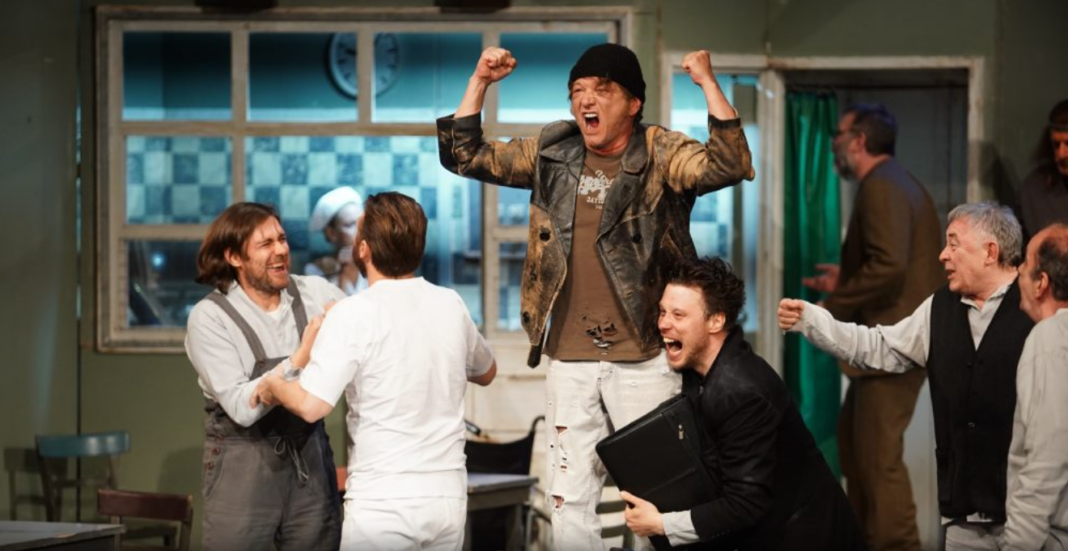 Let nad kukavicjoto gnezdo Ohridsko leto