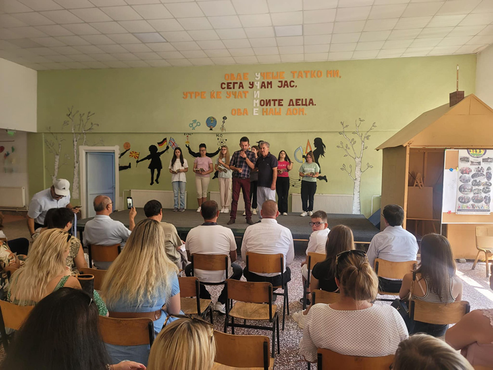 ПОЕЗИЈА ФОТО ТРИ