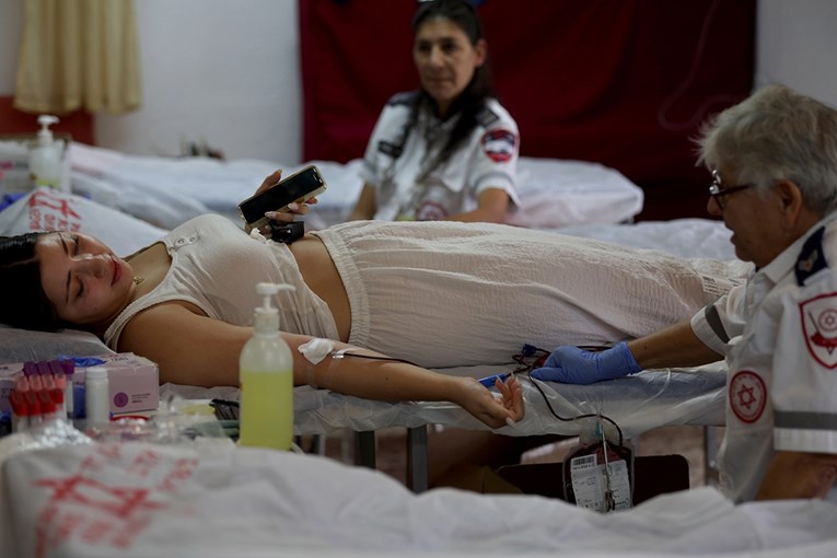 Либан болница