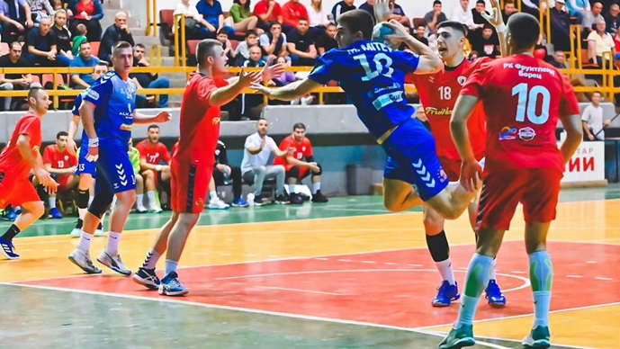 alkaloid Алкалоид