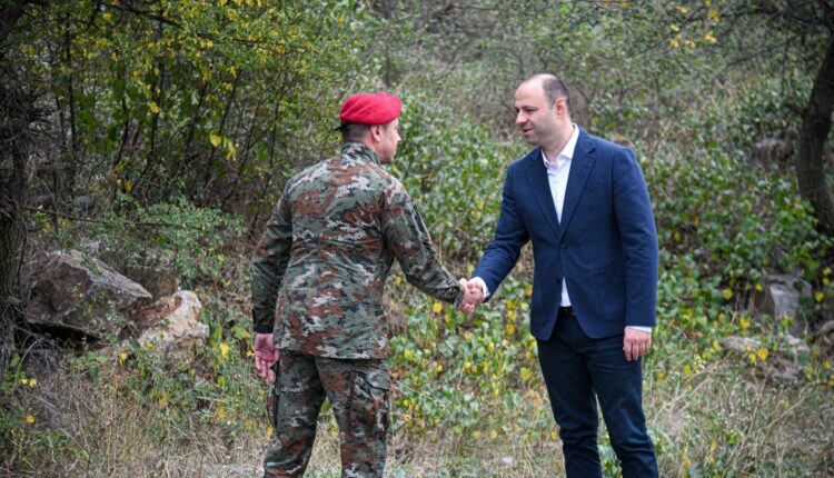 Misajlovski-pokazna-alpinisticka-vezba-na-bss-i-ebr-2-750x430