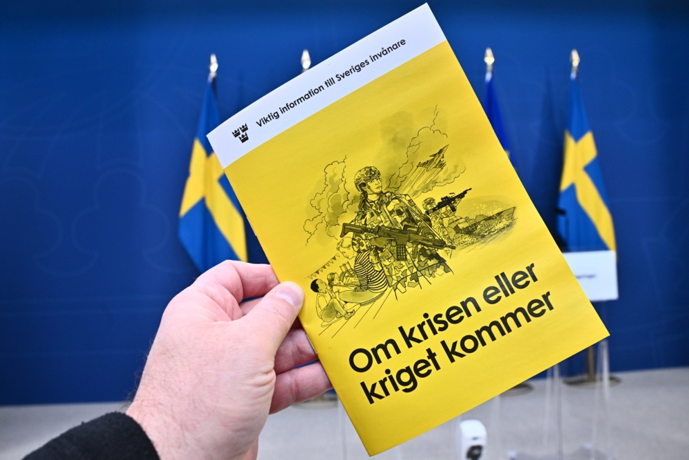 Announcement of the new version of the booklet 'If Crisis or War Comes' in Sweden