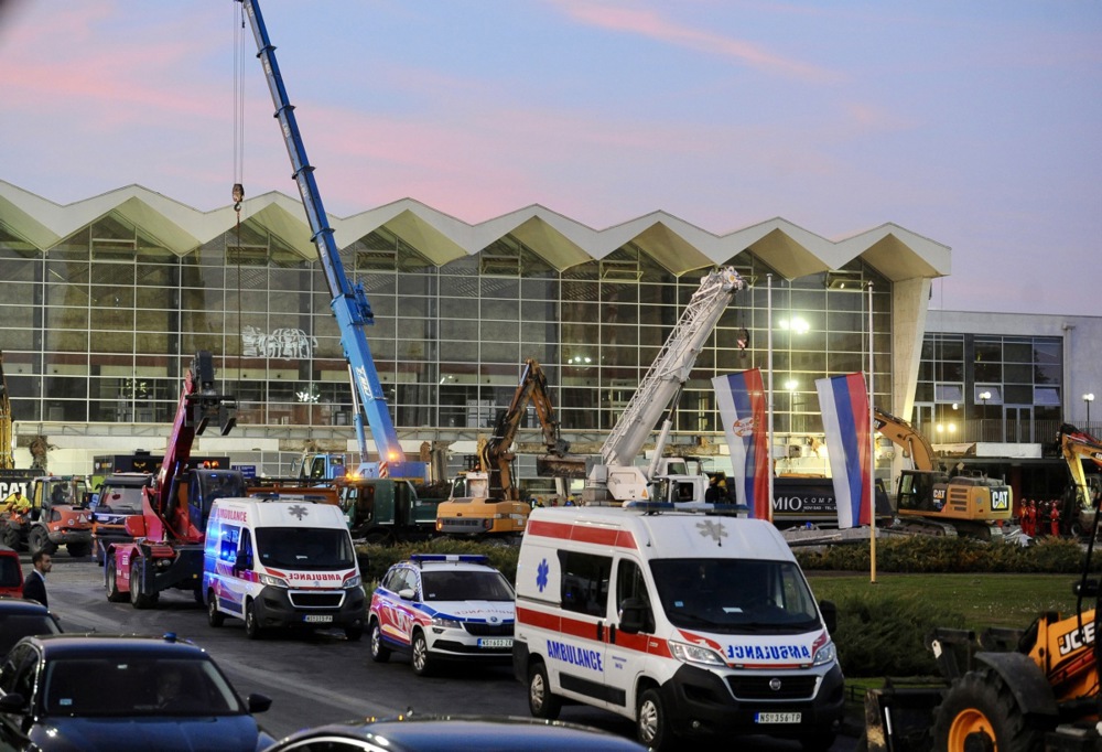 Several killed after a concrete canopy collapses at Novi Sad Railway station