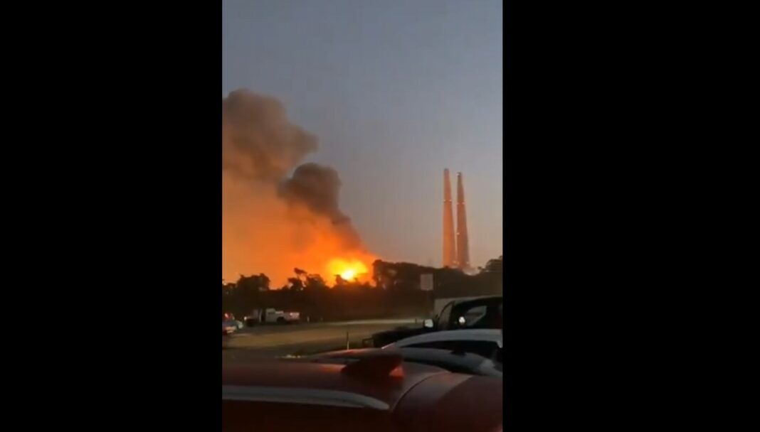 Фабрика за батерии пожар Калифорнија