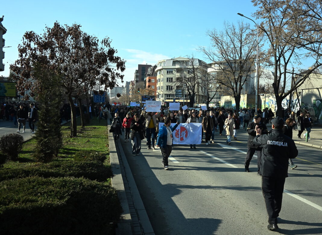frosina protesti partizanska (9)