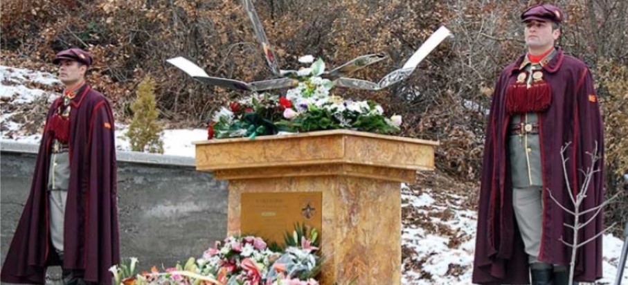 nesrekja blace vojnici arm