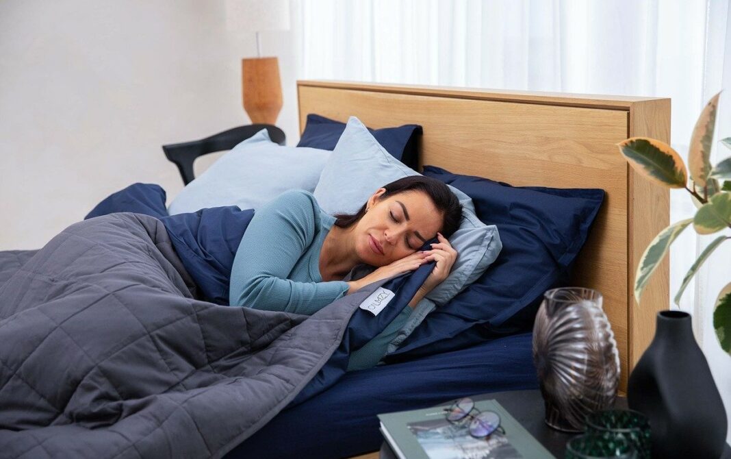 sleeping-8069112_1280