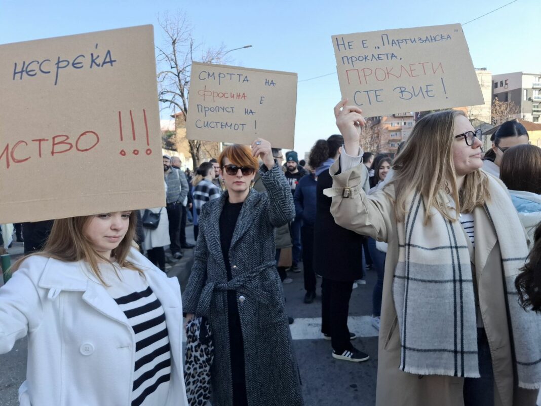 sveki grosina protest (3)