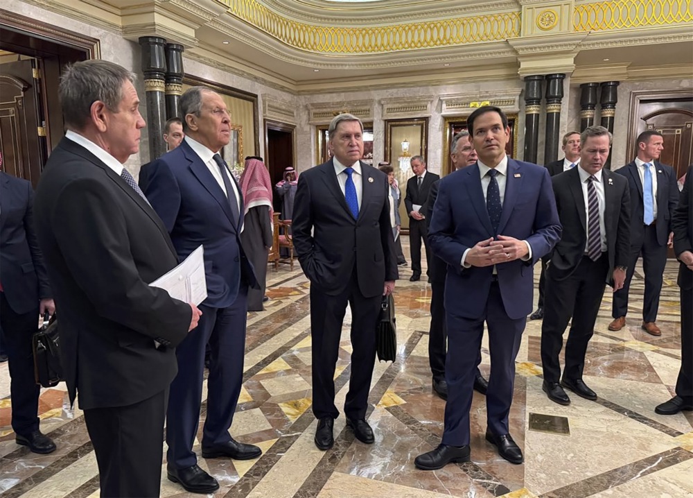 Russian delegation arrives for Russia-USA negotiations in Riyad, Saudi Arabia