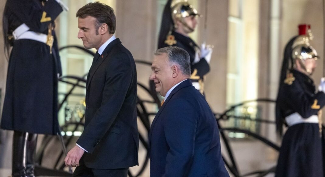 Макрон Орбан