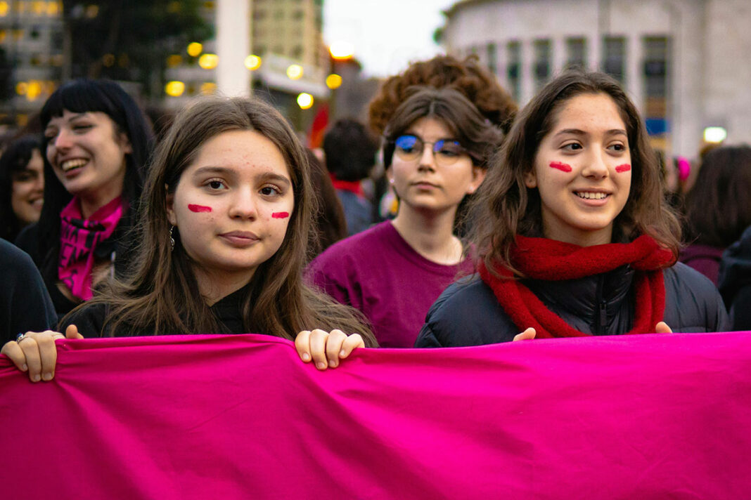 zheni-revolucionerki