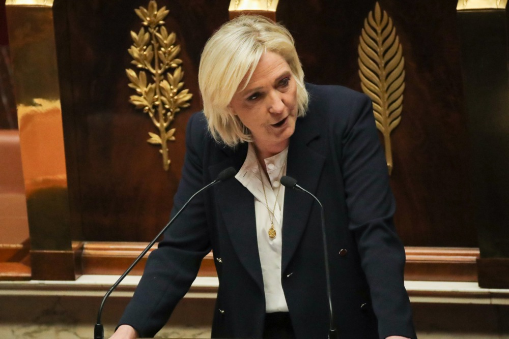 French Parliament debates on security pact with Ukraine