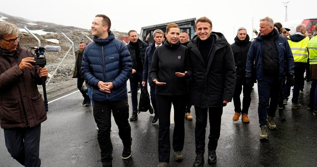 Макрон Гренланд