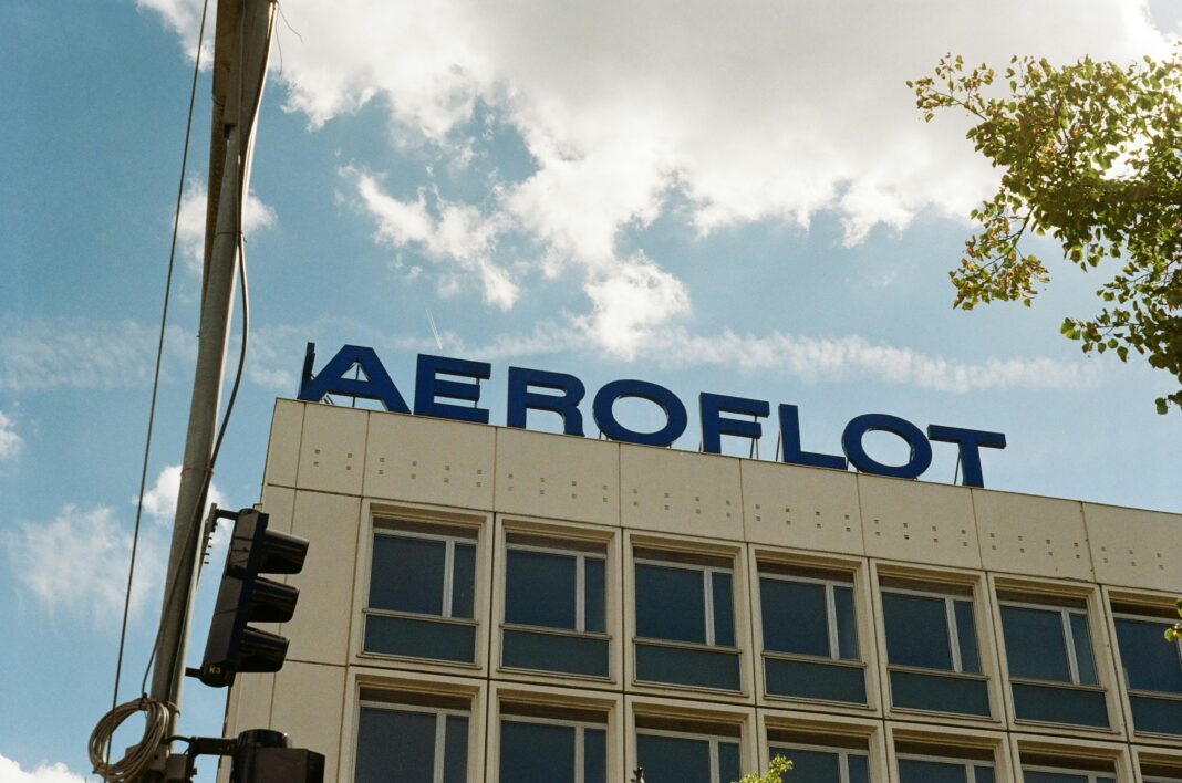 nathan-staz-1PVusHVgoLA-unsplash