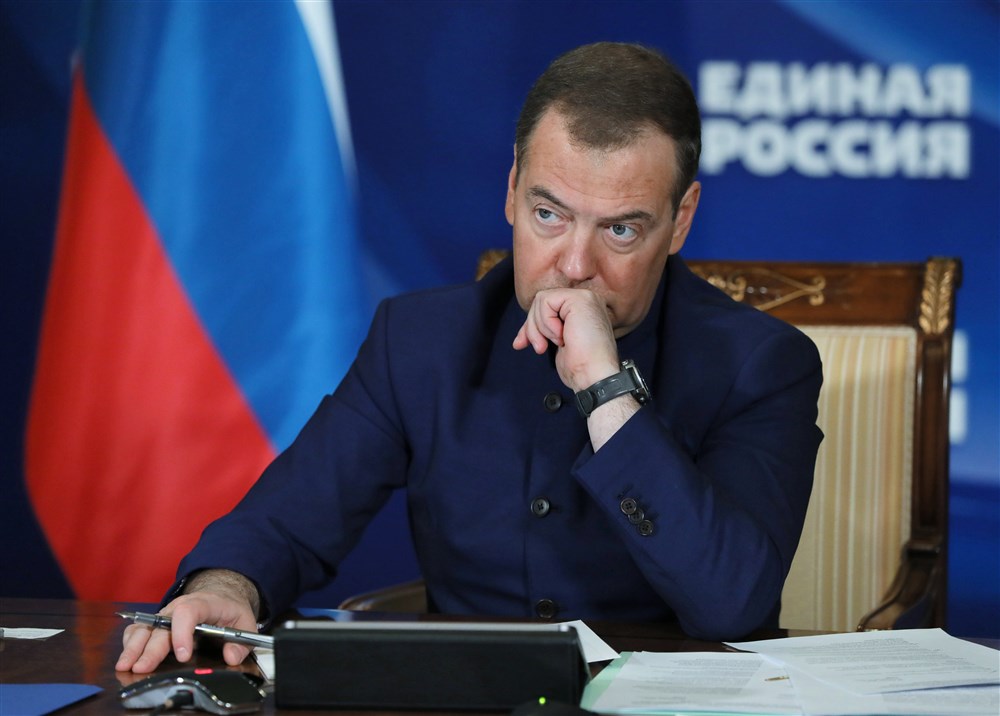 Medvedev attends meeting for protection of motherhood, childhood and family support