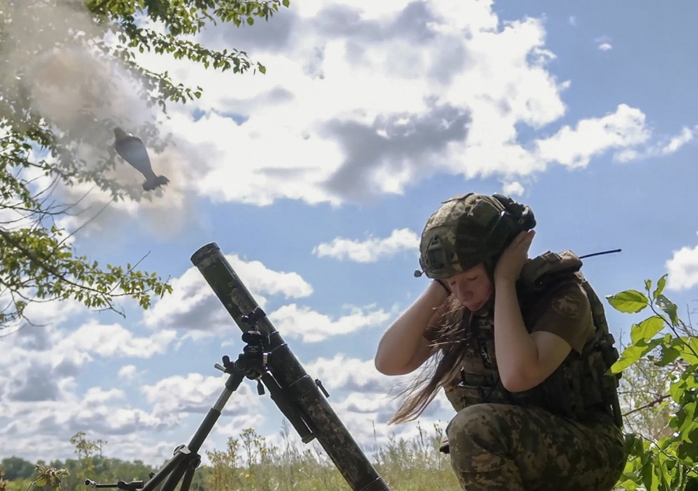 Ukrainian forces hold position in the Sumy region